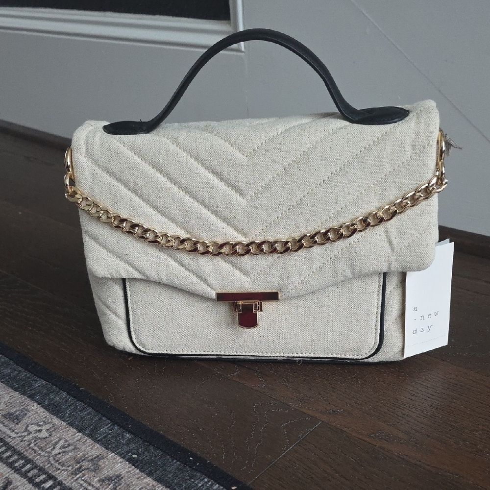 A New Day Black and Cream Quilted Purse